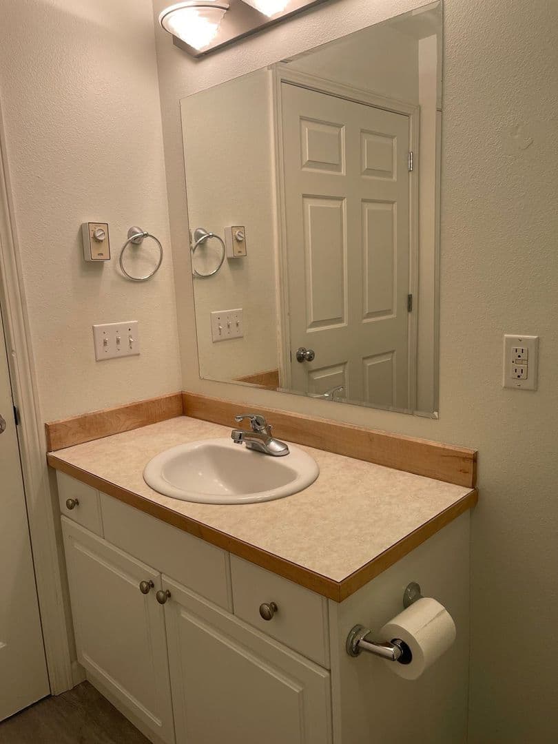 Wasilla Apartment: 6512 S. Wassim Circle