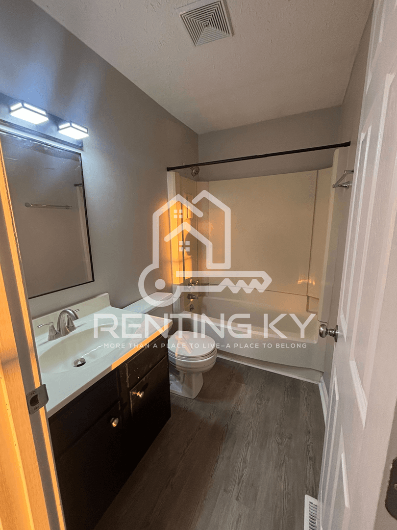Richmond Townhome: 1637 Foxhaven Drive