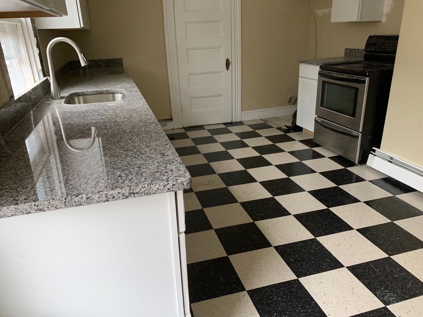 Providence Apartment: 271 Broadway