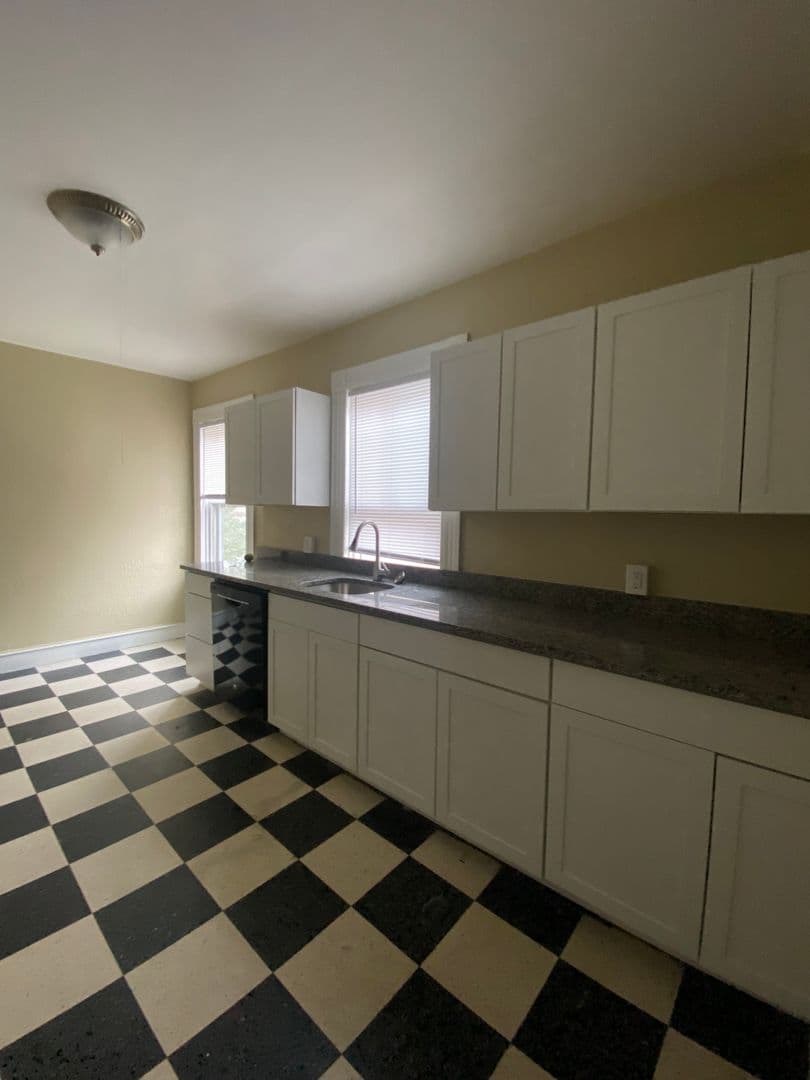 Providence Apartment: 271 Broadway