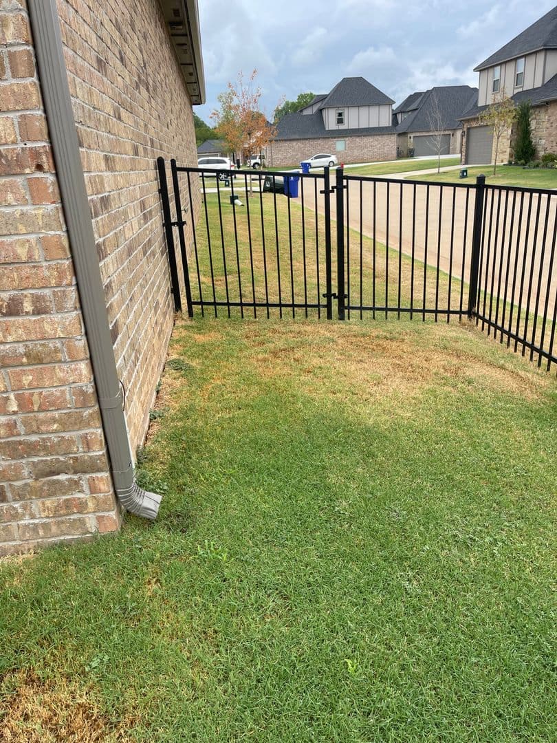 Norman House: 3325 Enclave Place