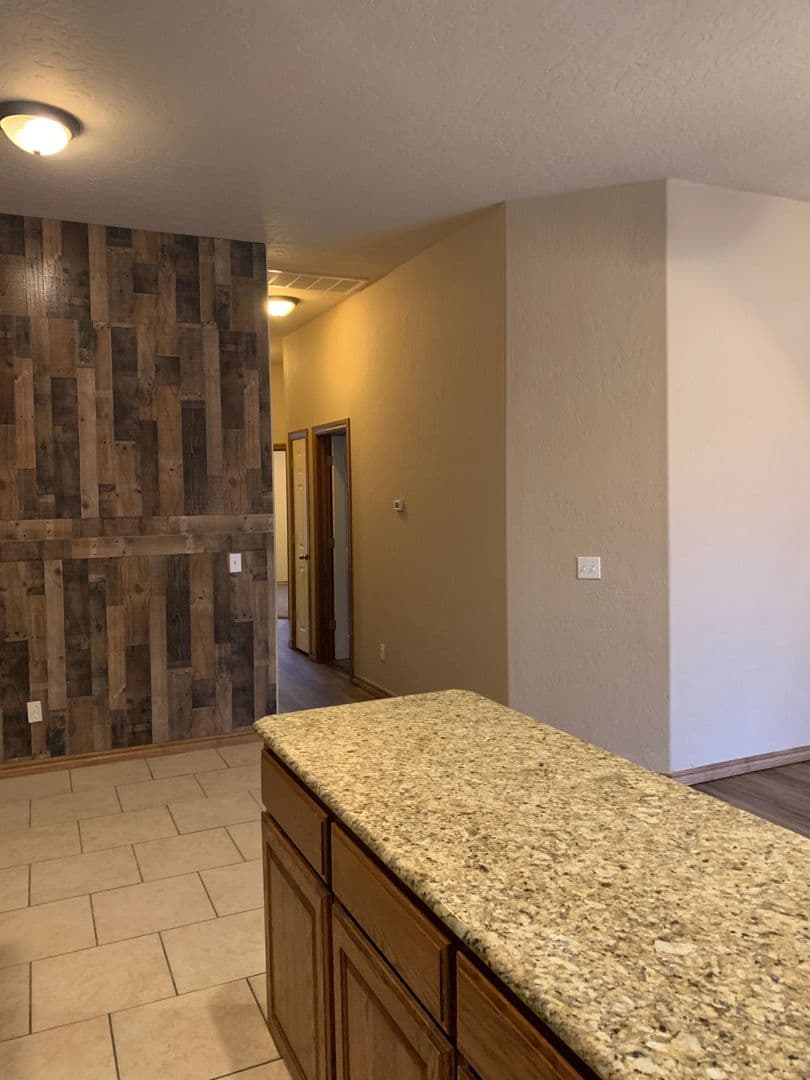 Noble House: 242 Woodbriar Road