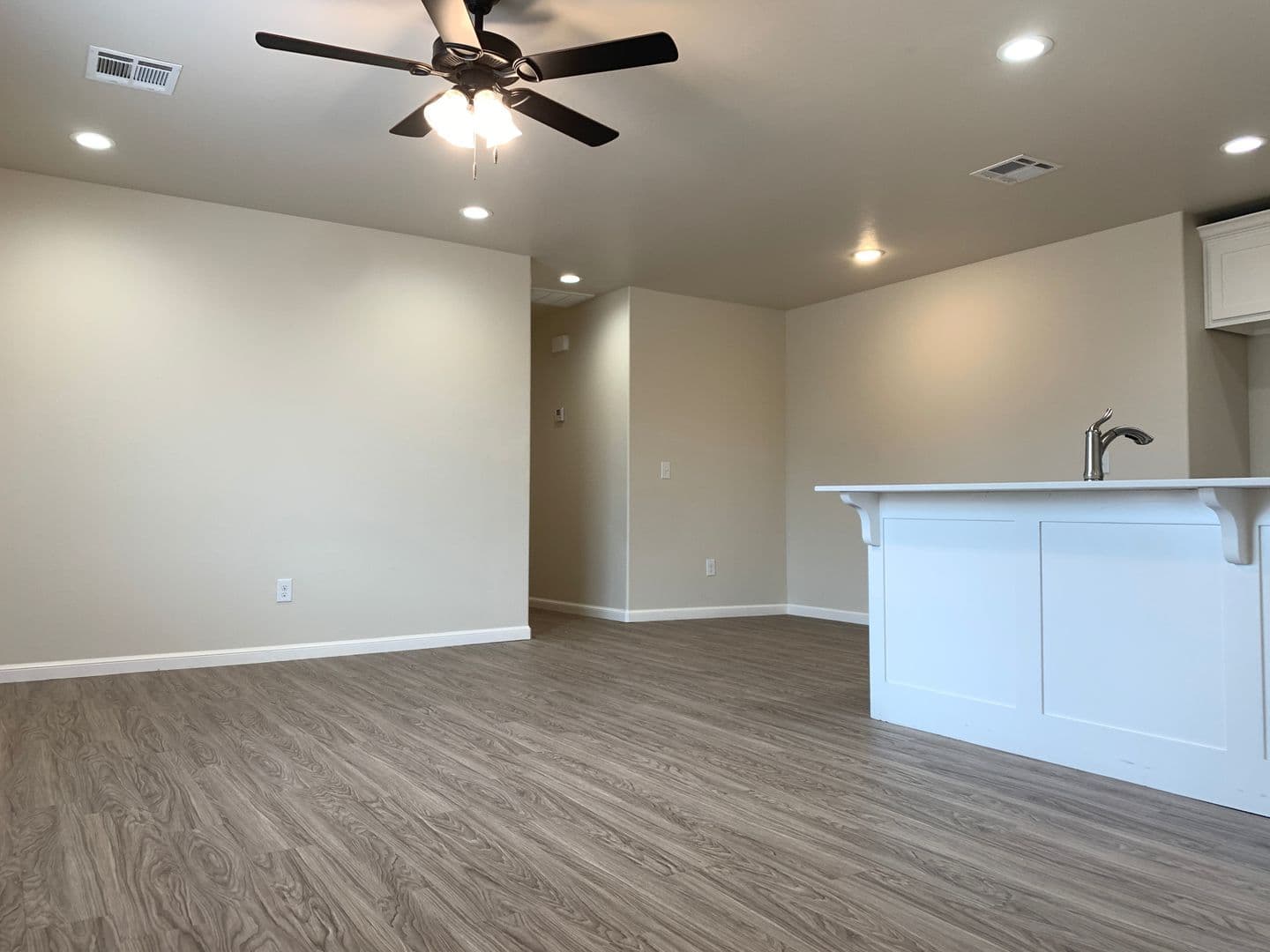 Newcastle House: 1525 NW 14th St