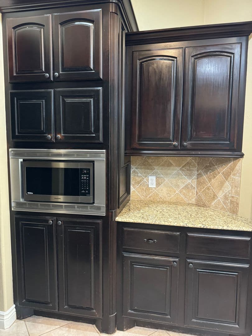 Norman House: 3216 Summit Bend