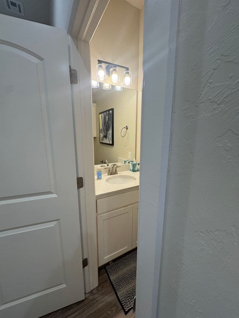 Norman House: 3427 Enclave Place