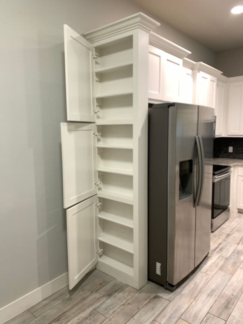 Noble House: 202 Woodbriar Road