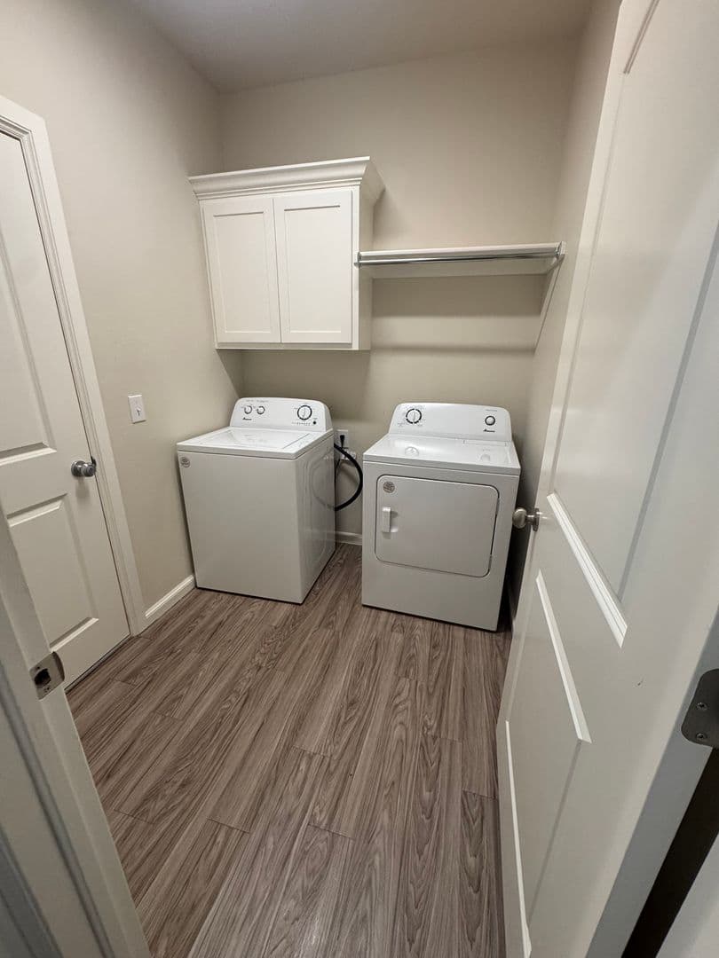 Norman House: 3427 Enclave Place