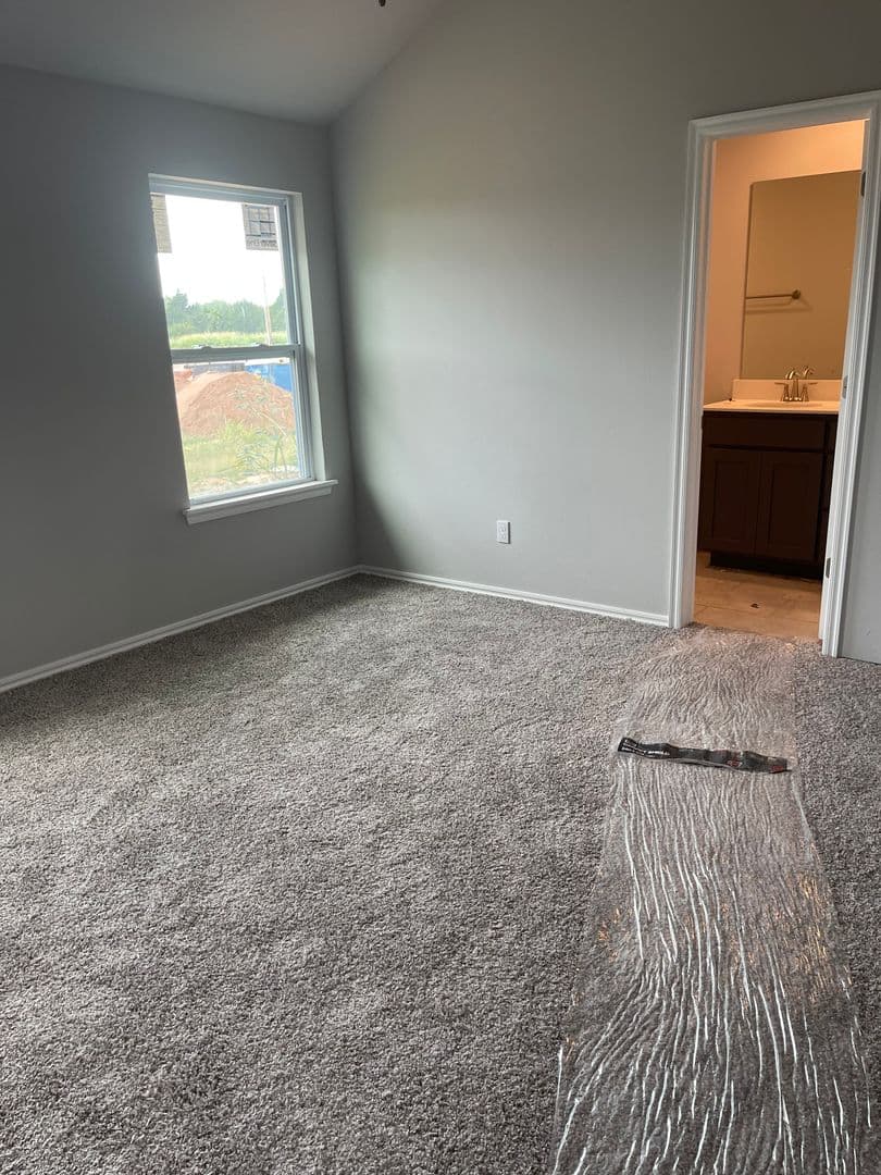 Edmond House: 2600 NW 199th St