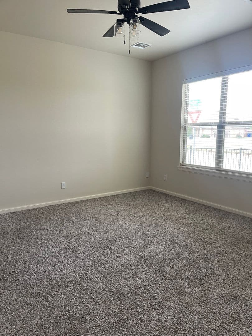Norman House: 3325 Enclave Place