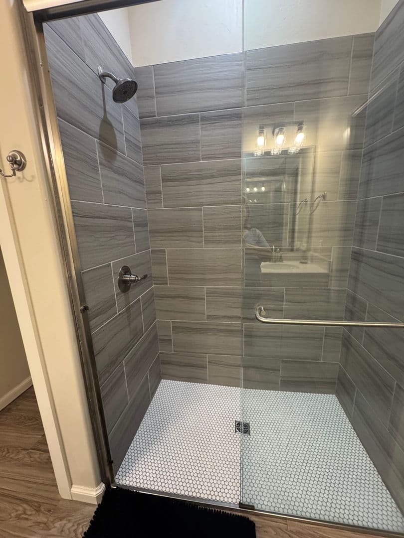Norman House: 3427 Enclave Place