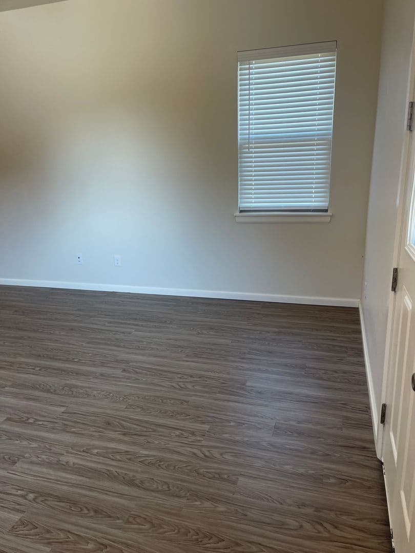 Norman House: 3337 Enclave Place