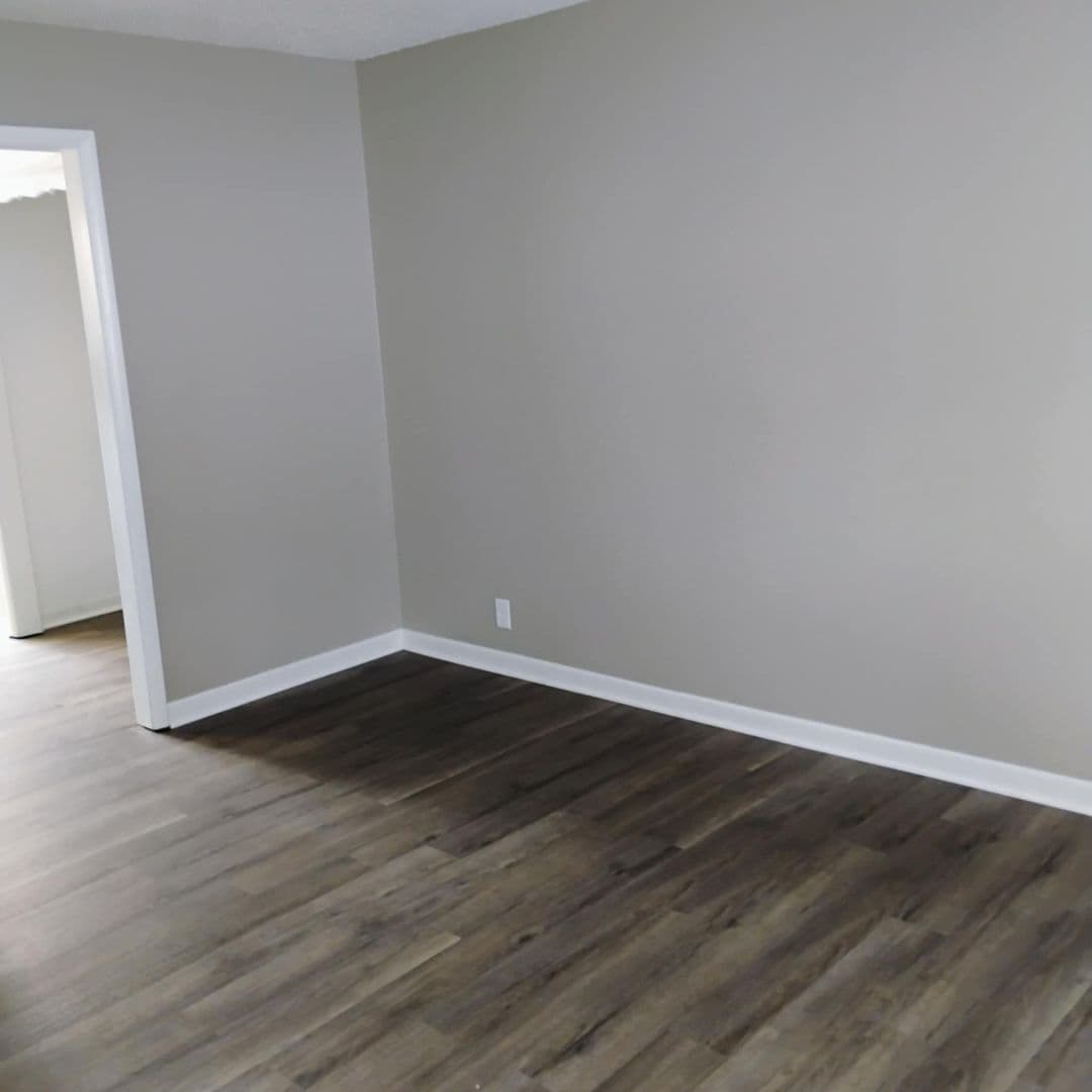 Wichita Apartment: 1512-1514 S St Francis