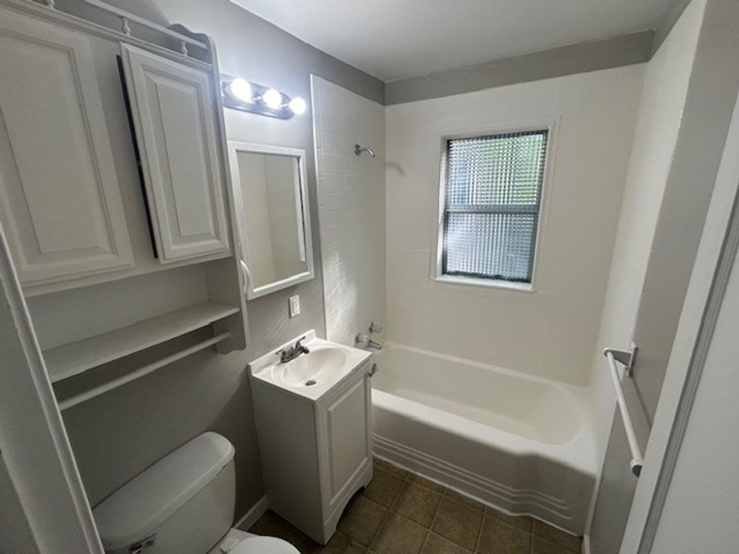 Wichita House: 840 S Pinecrest St