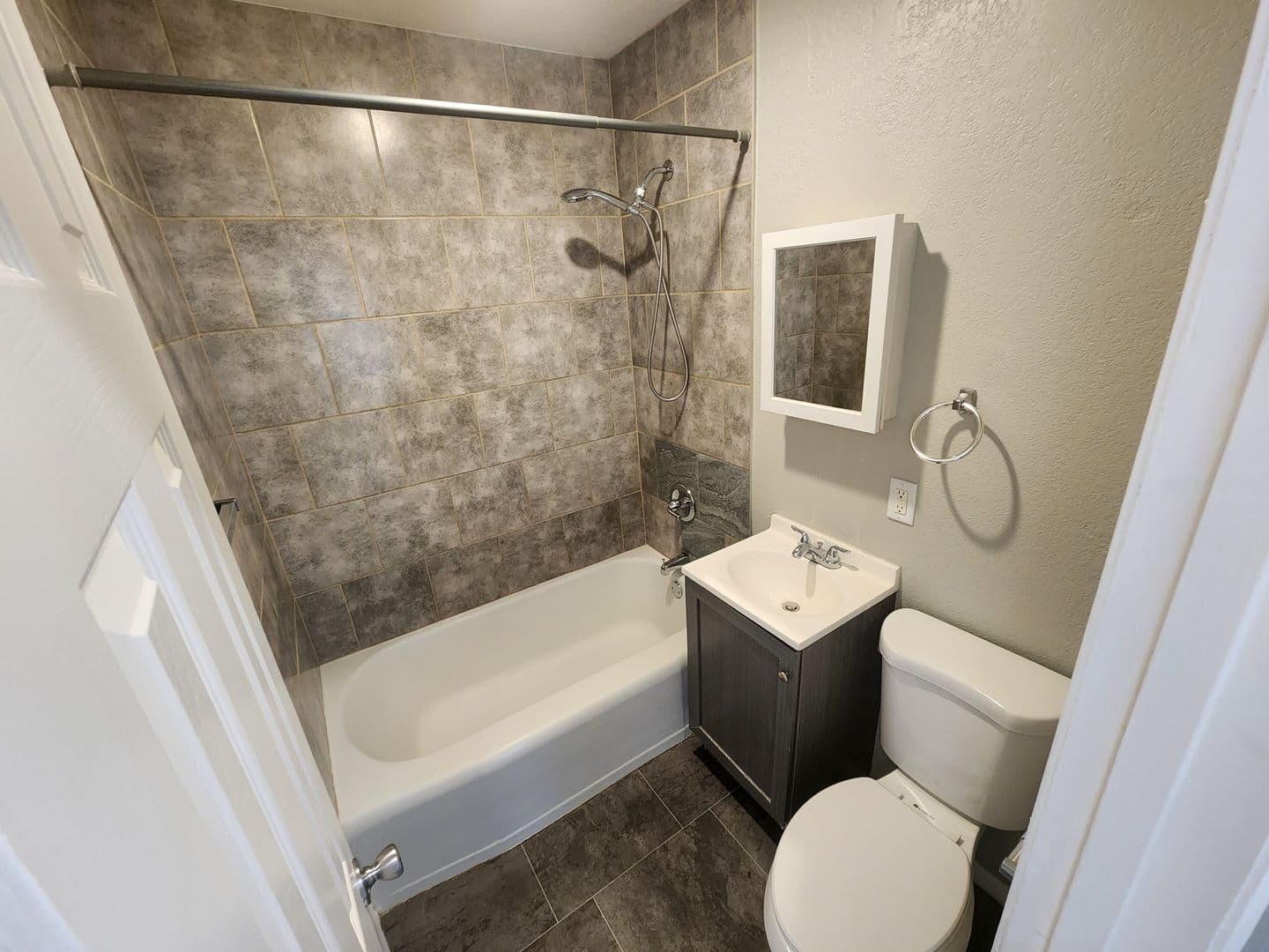 Wichita Apartment: 1640 - 1646 E Jump
