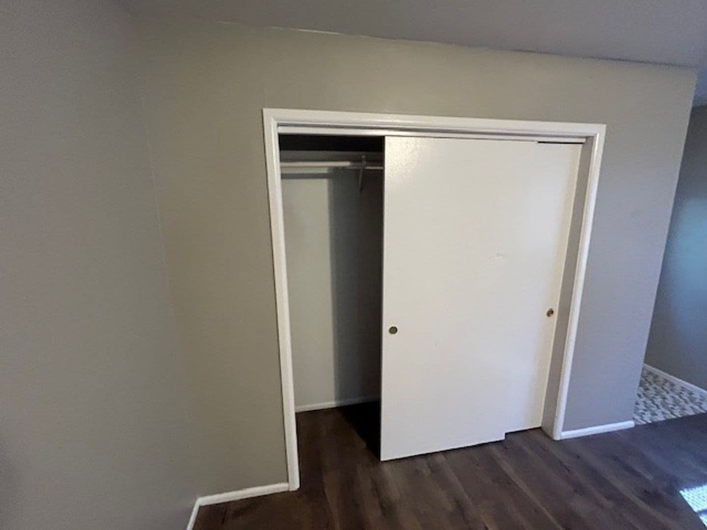 Wichita House: 840 S Pinecrest St