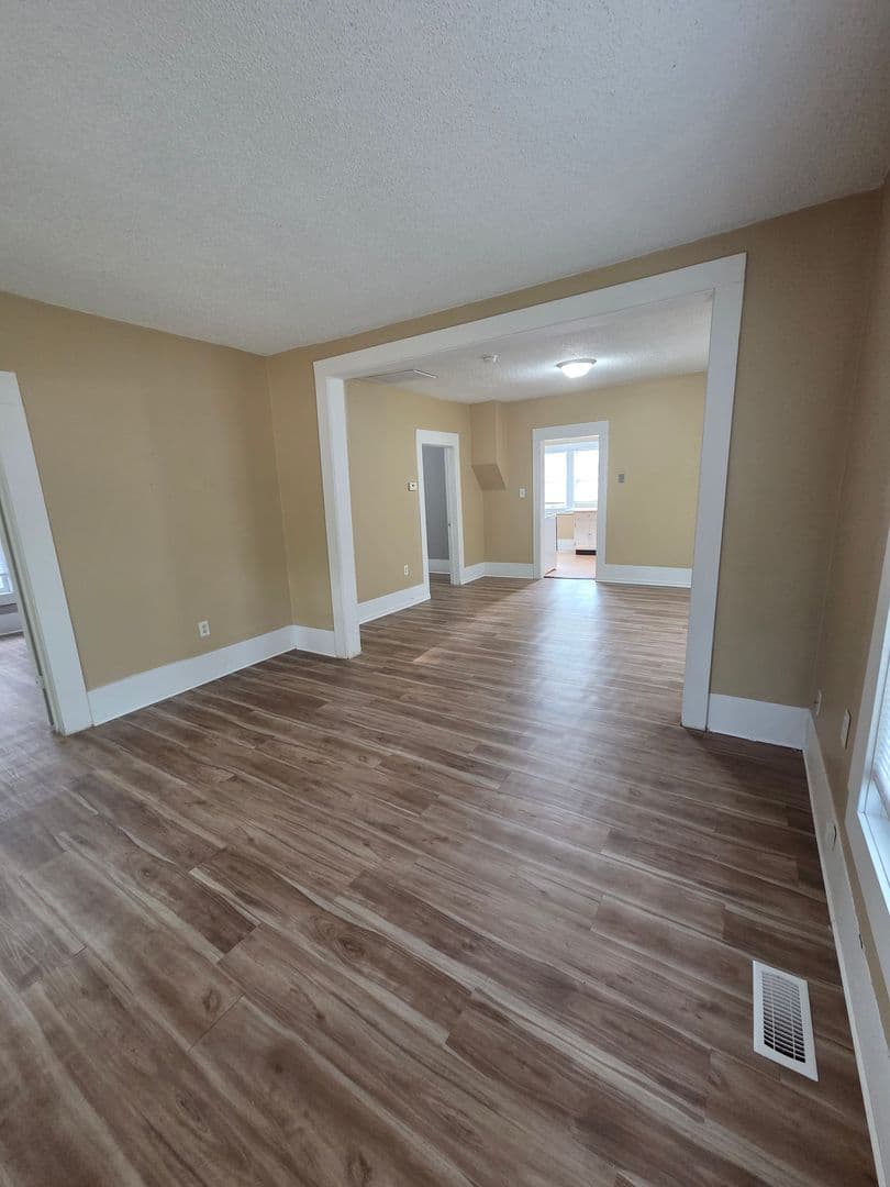Wichita House: 1350 S Greenwood Ave