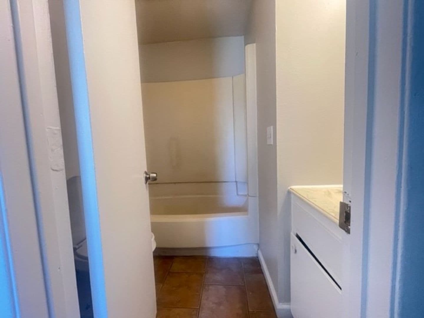 Wichita Apartment: 1029 S Glenn Apt 1 - 4
