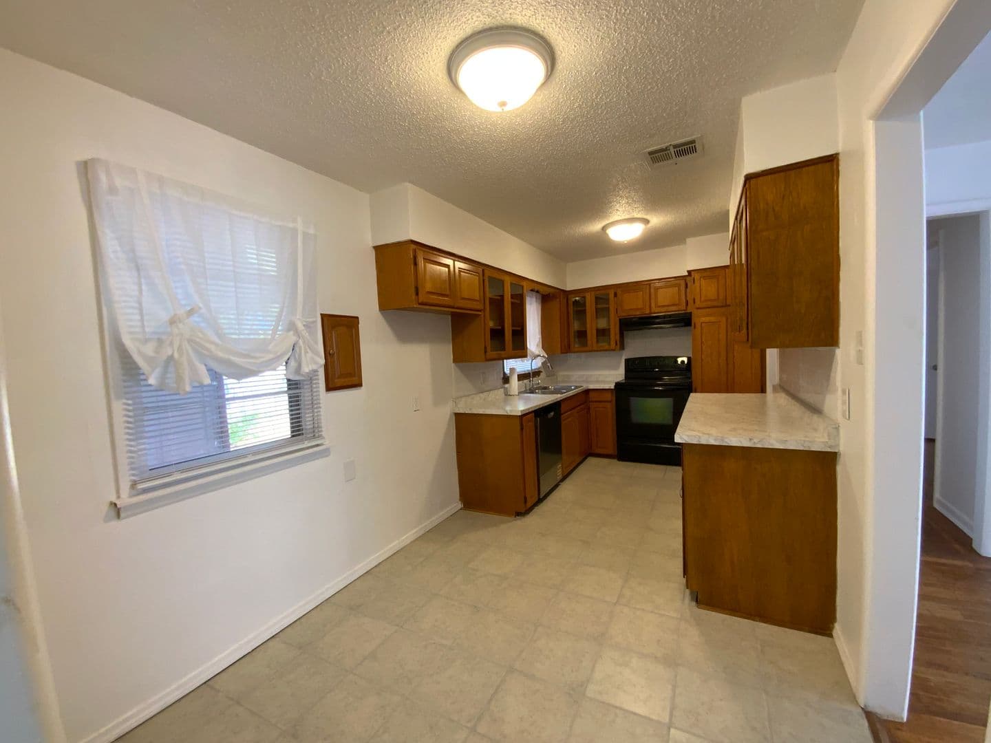 Lawton House: 3831 NW Bell Ave.