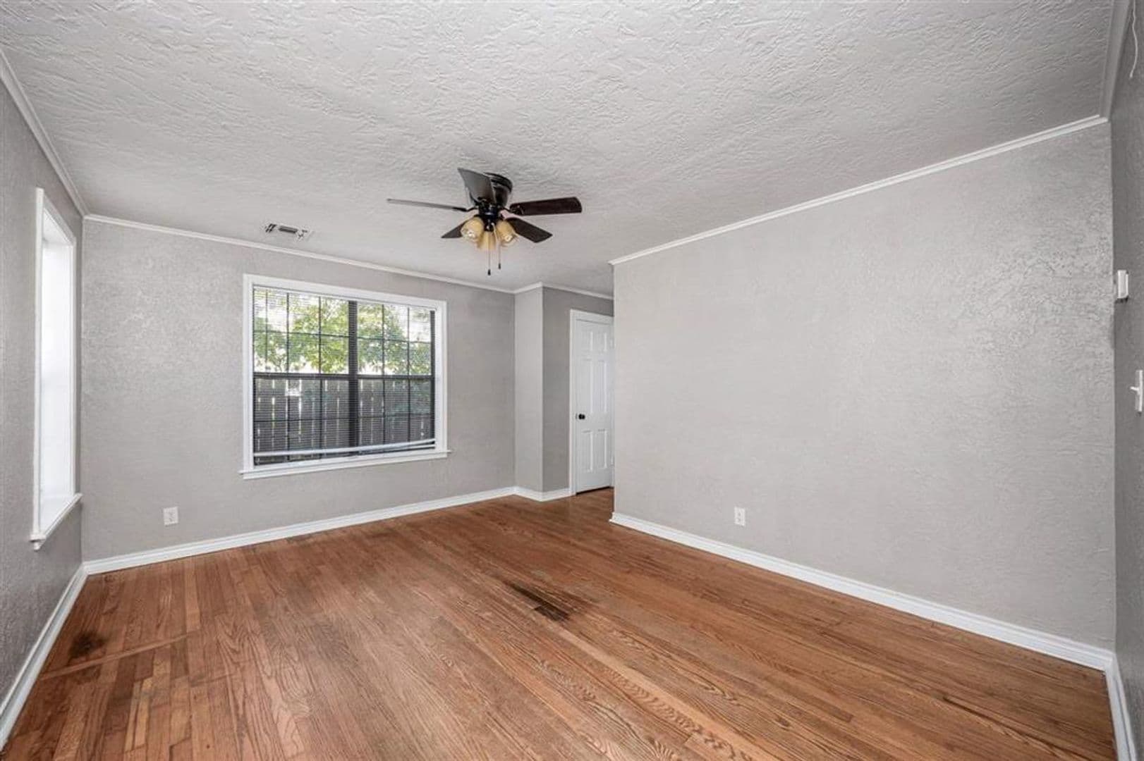 Lawton House: 1707 NW Oak Avenue