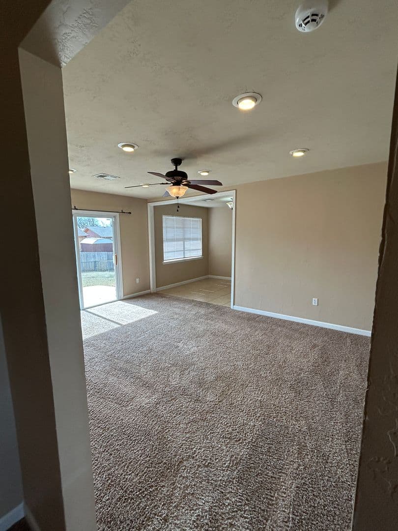 Lawton House: 4625 SE Mieling Drive