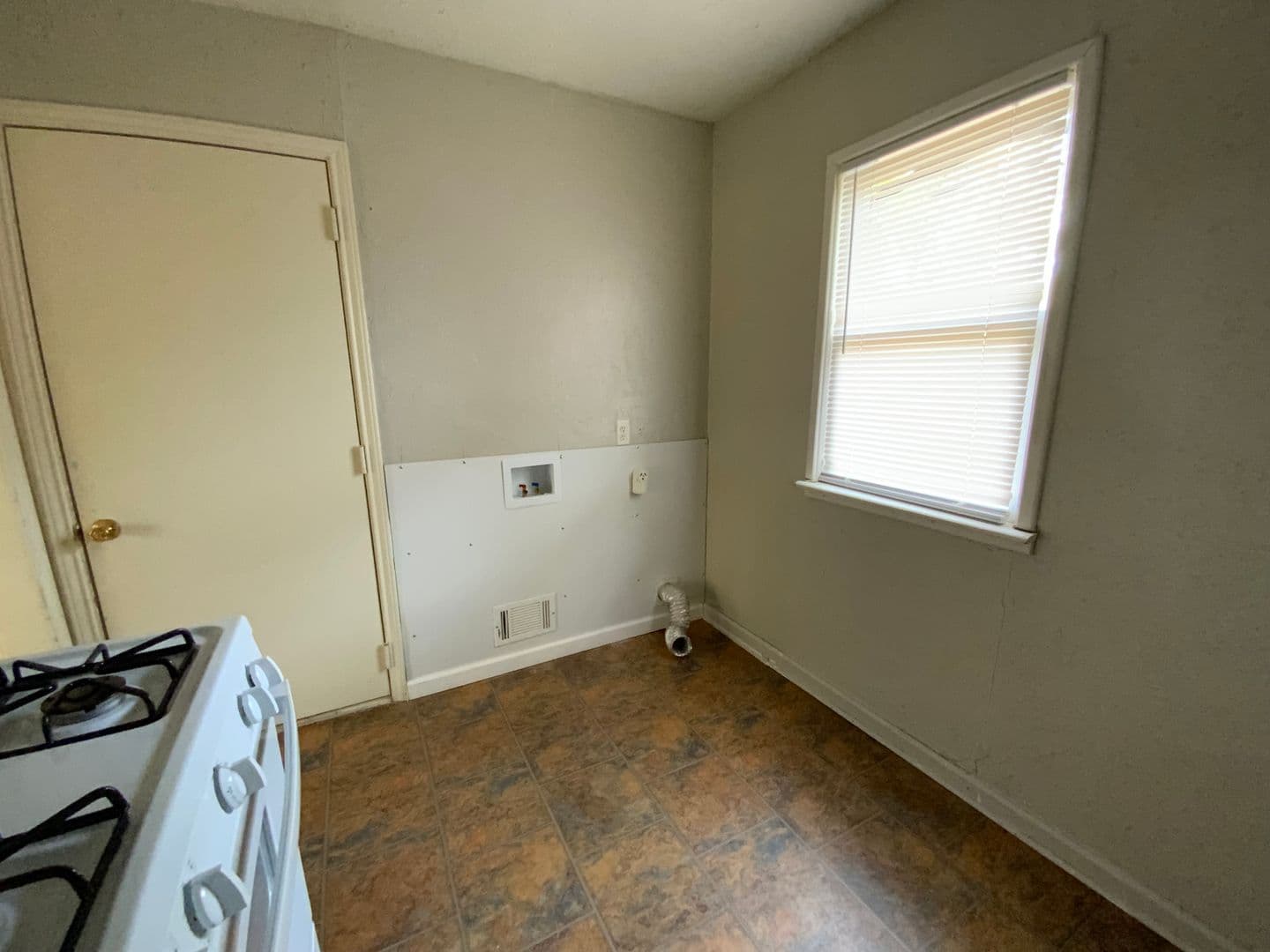 Lawton House: 2815 SW I Ave.