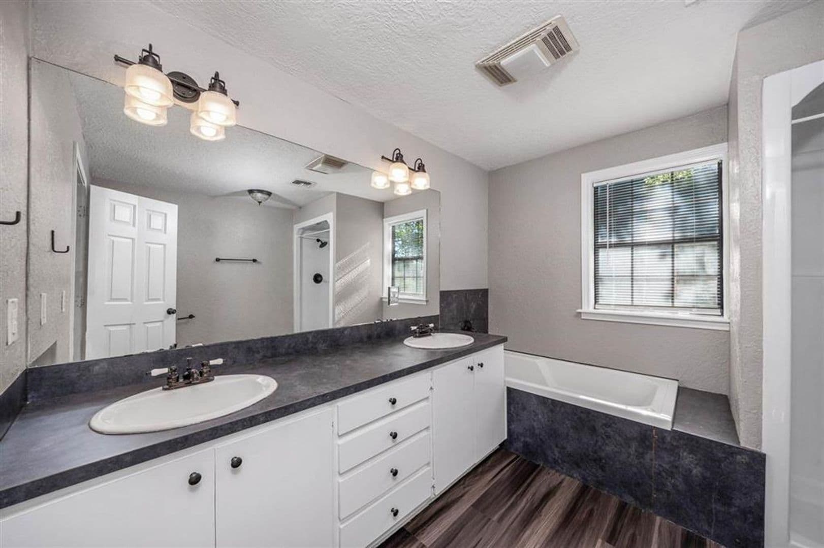 Lawton House: 1707 NW Oak Avenue