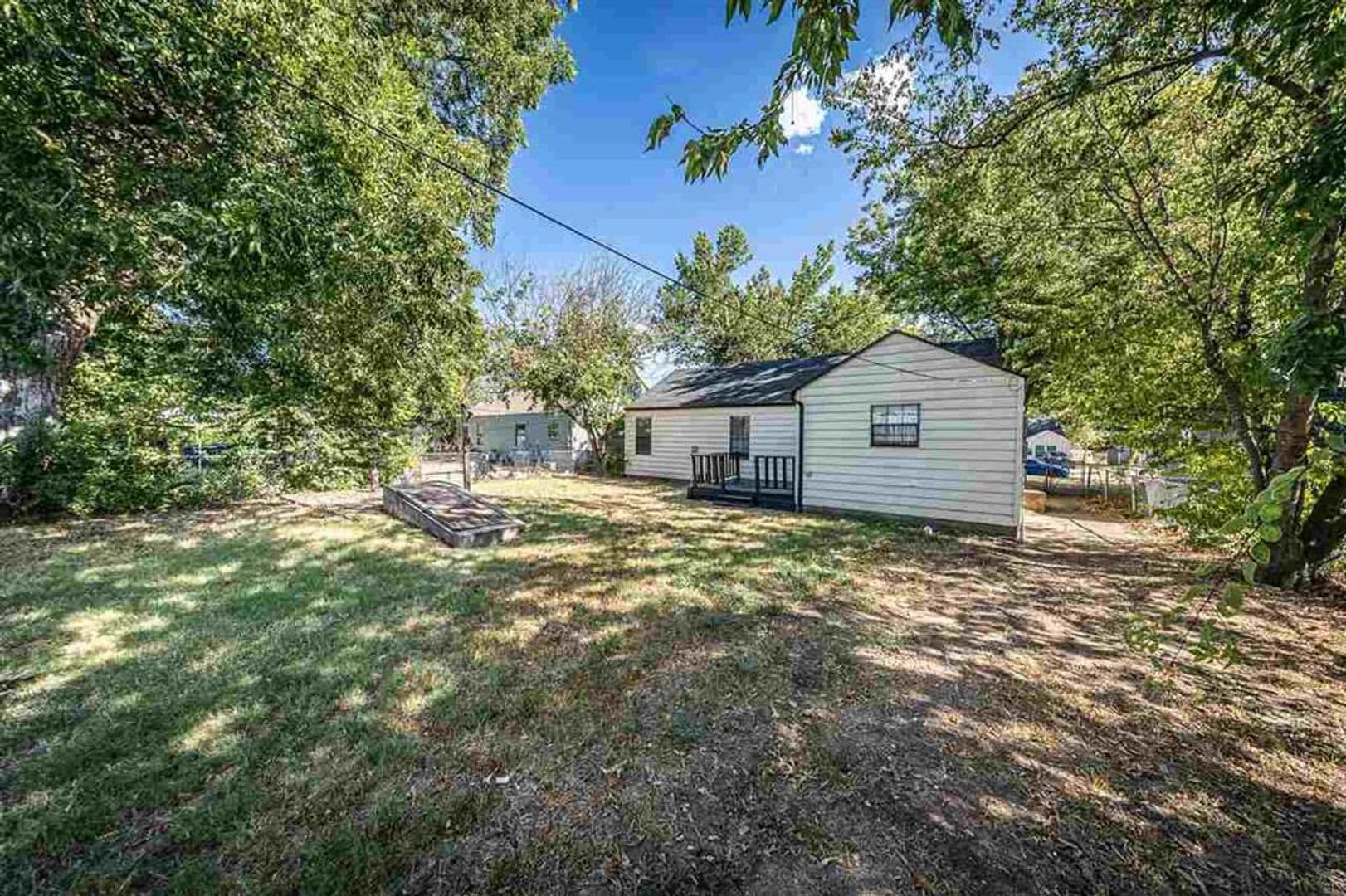 Lawton House: 1707 NW Oak Avenue
