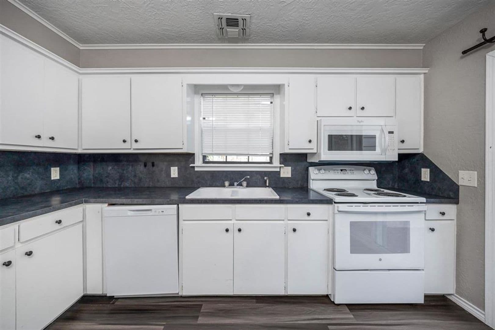 Lawton House: 1707 NW Oak Avenue