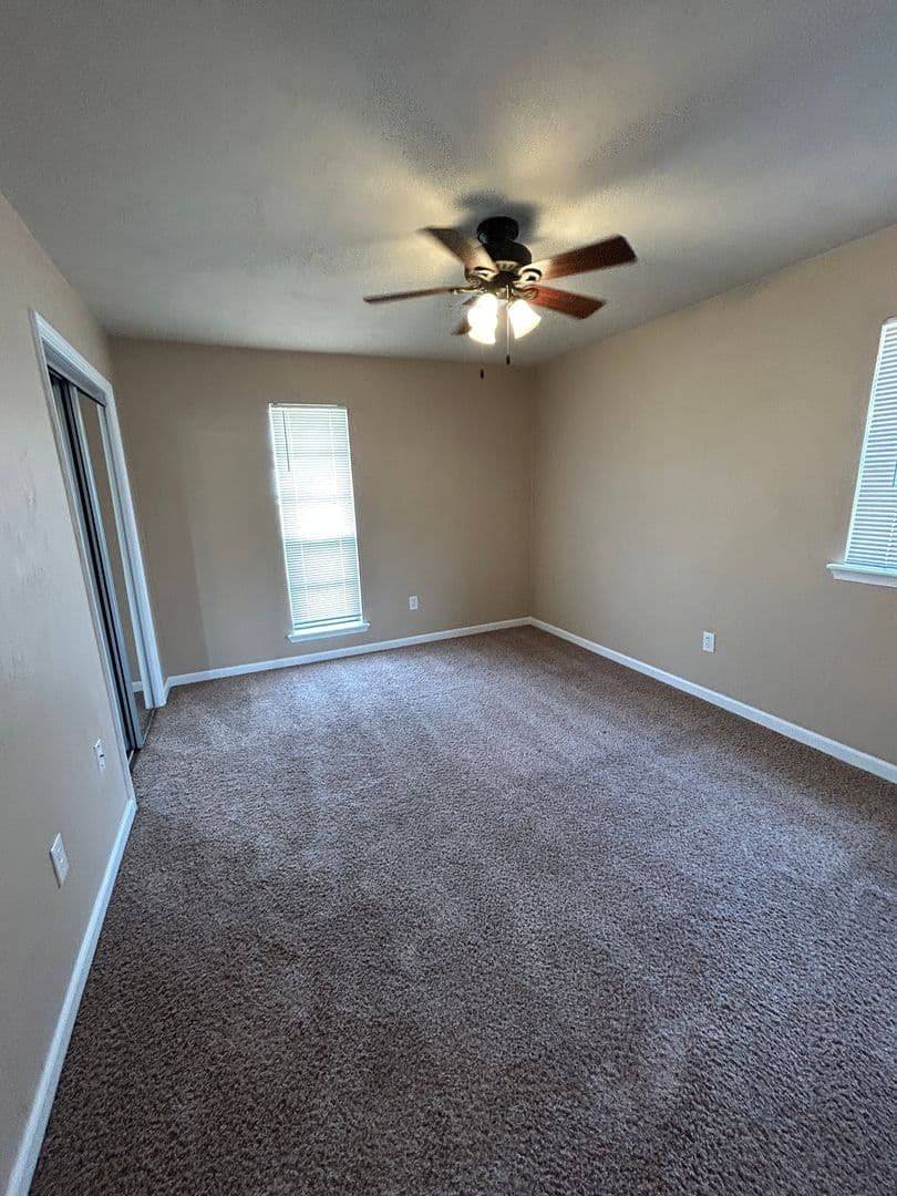 Lawton House: 4625 SE Mieling Drive