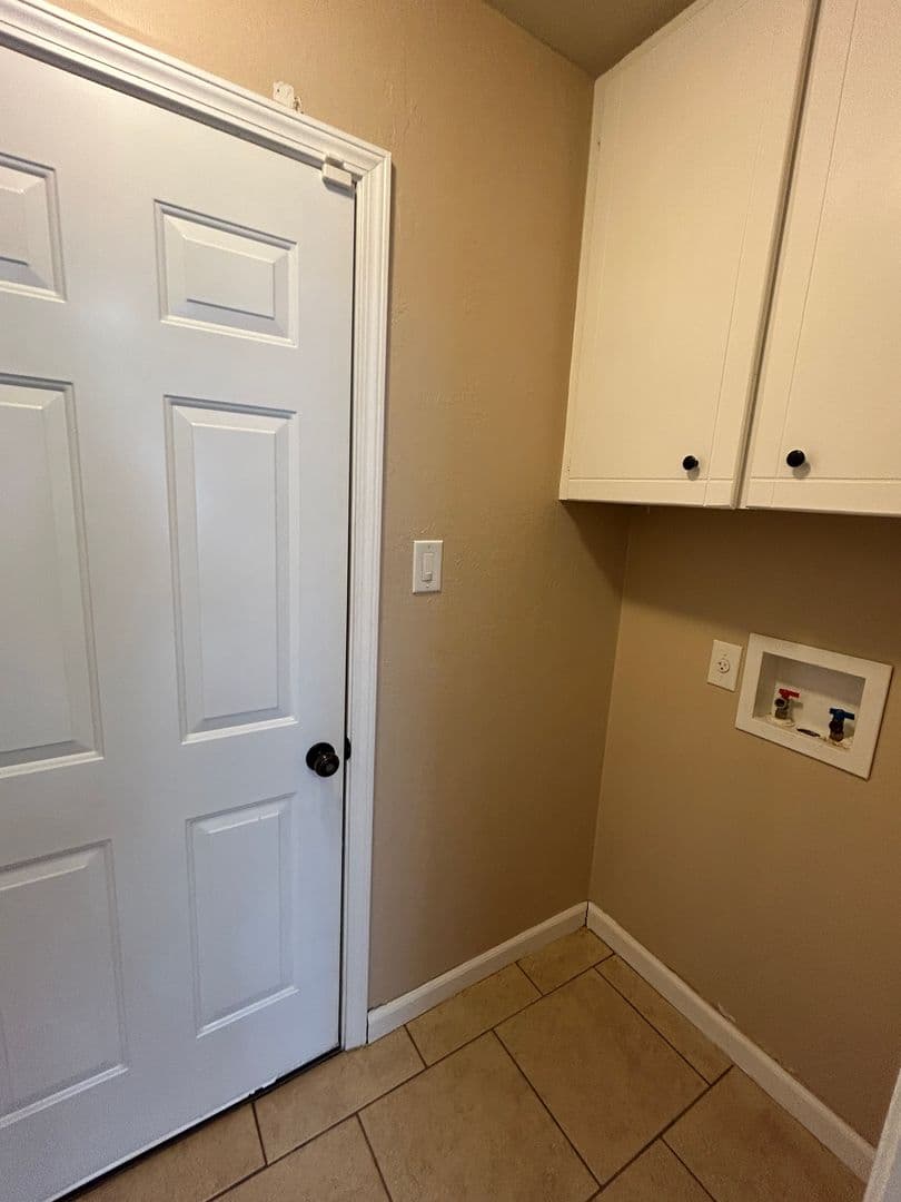Lawton House: 4625 SE Mieling Drive