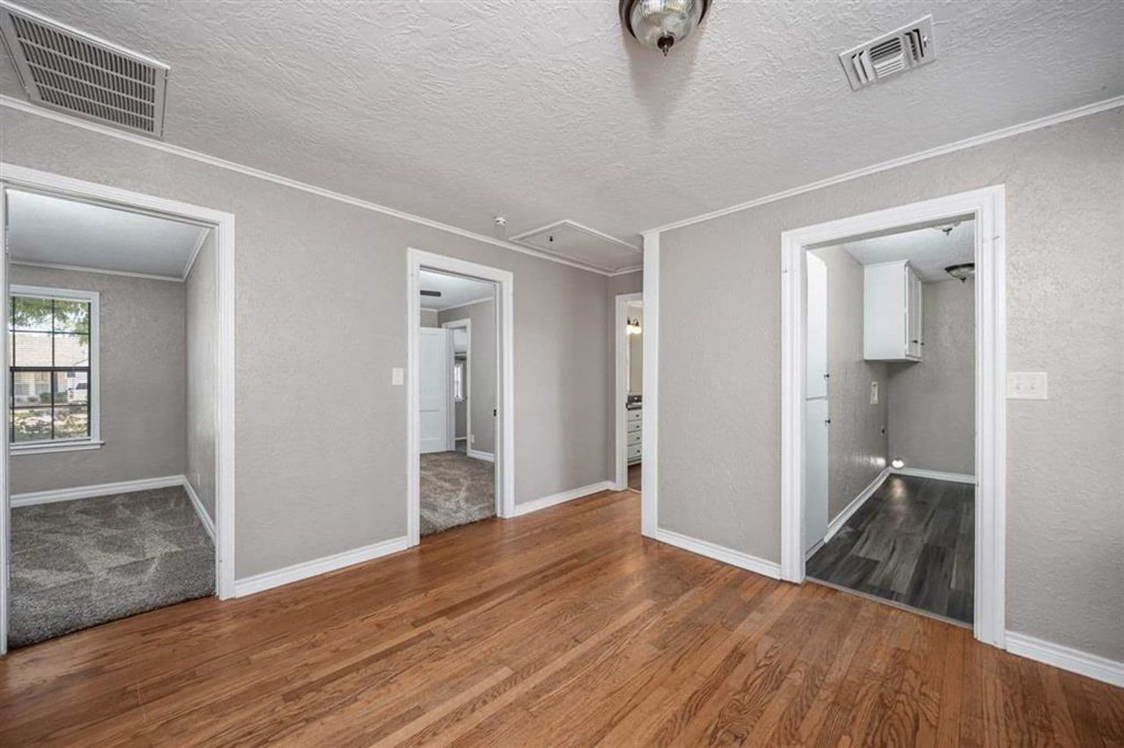 Lawton House: 1707 NW Oak Avenue