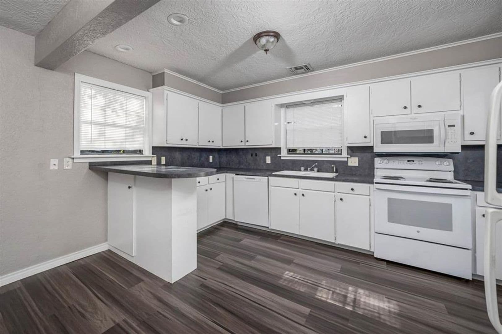 Lawton House: 1707 NW Oak Avenue