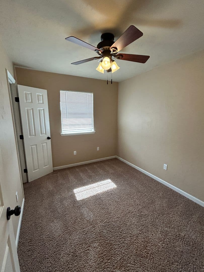 Lawton House: 4625 SE Mieling Drive