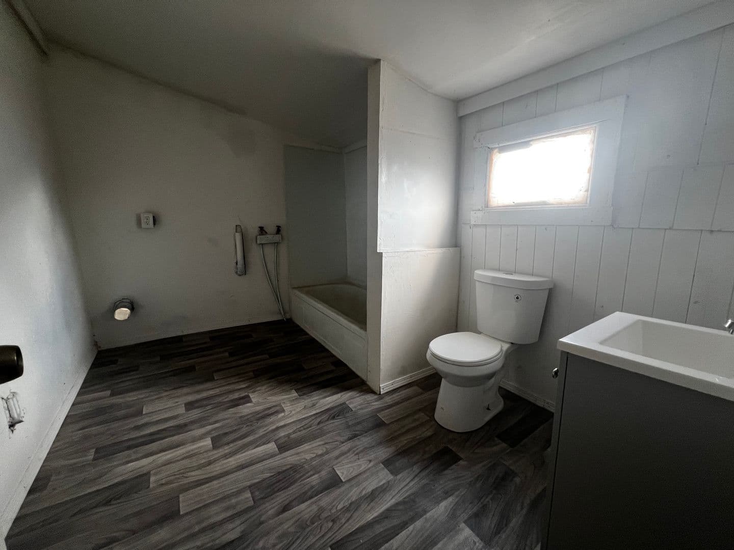 Slaton House: 455 W Scott Street