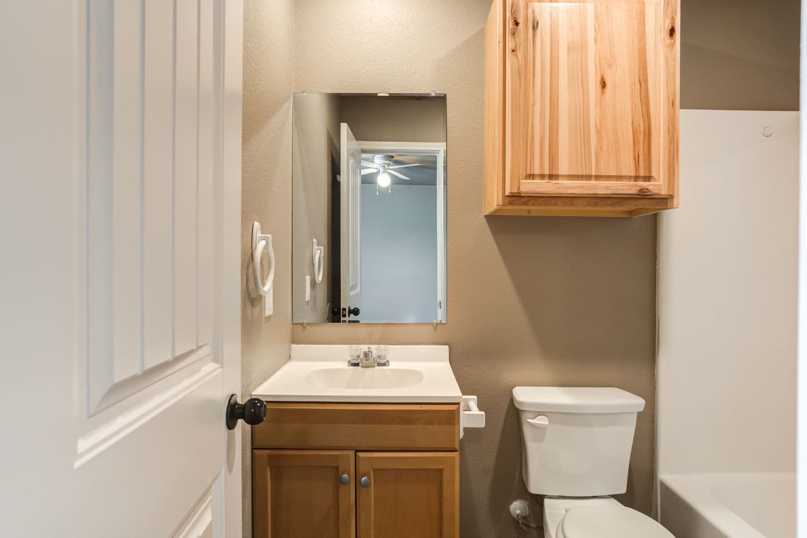 Lubbock House: 2223 E Main