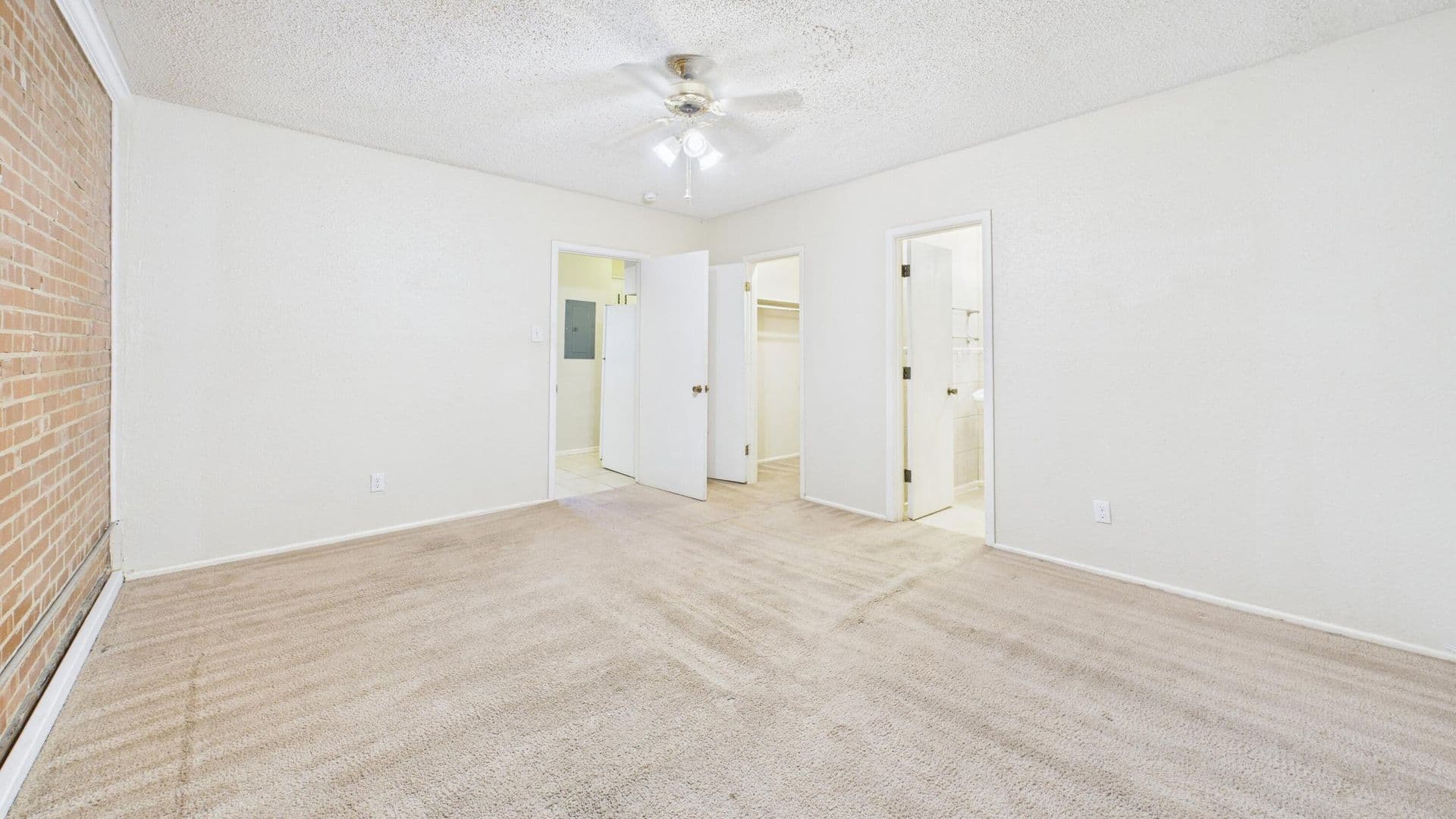 Lubbock Apartment: 2123 15th Street