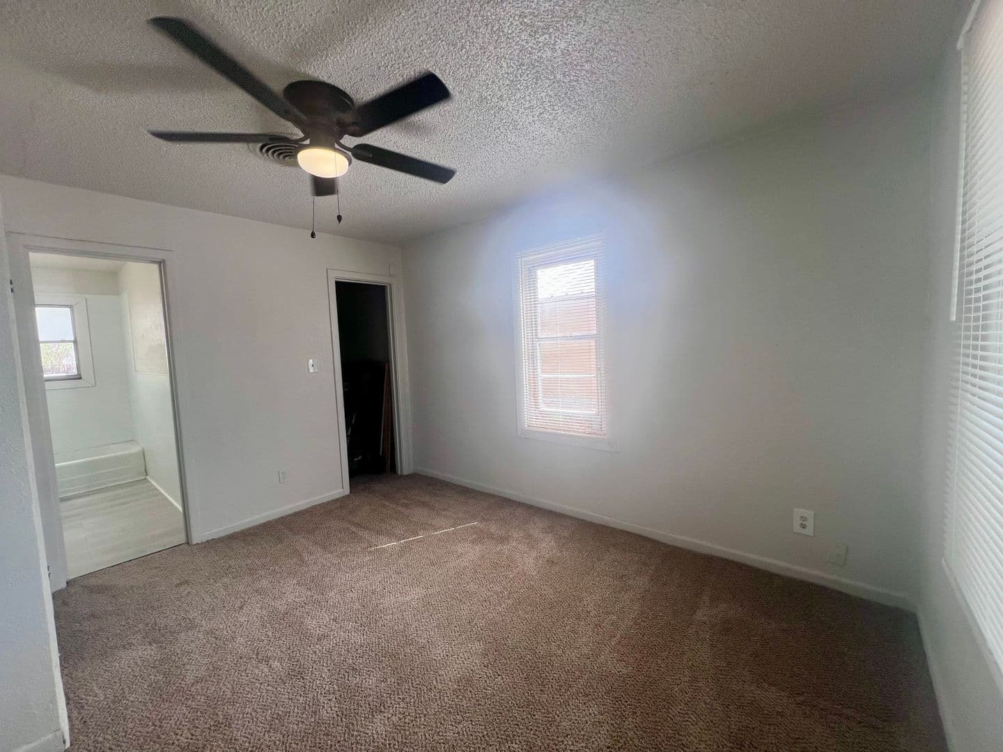 Lubbock House: 2205 Ave K