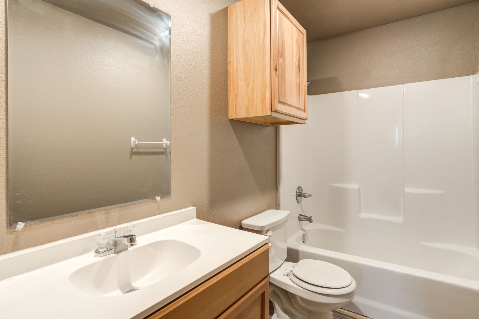 Lubbock House: 2223 E Main