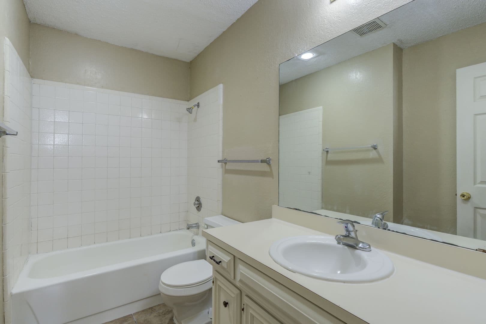 Lubbock Apartment: 4705 Albany Ave.