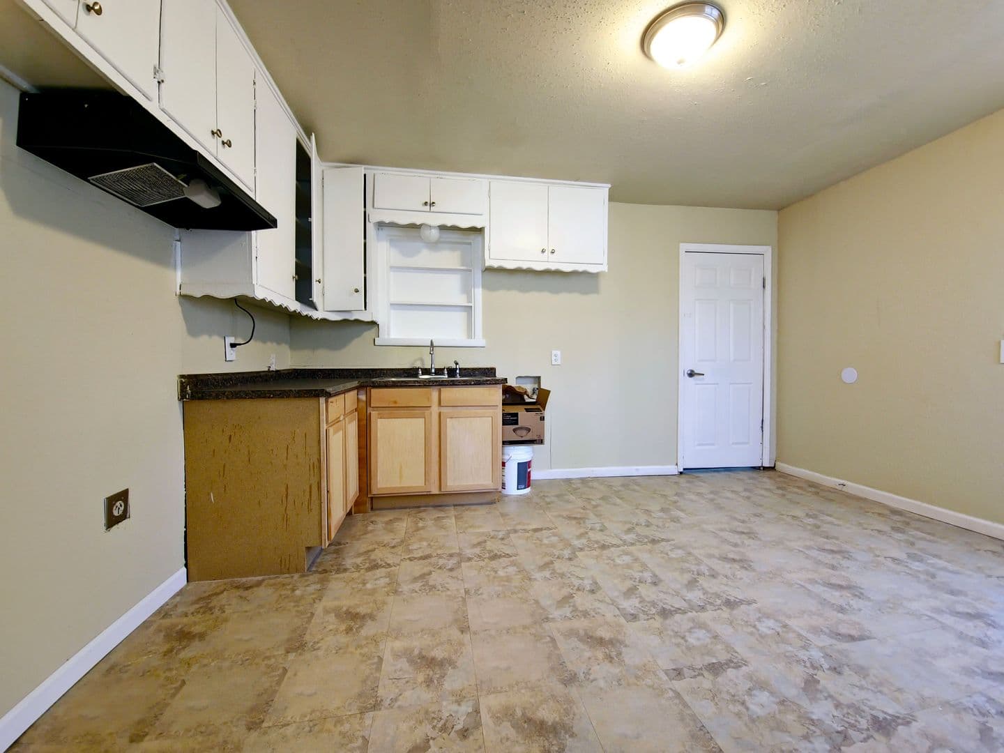 Lubbock House: 419 38th St
