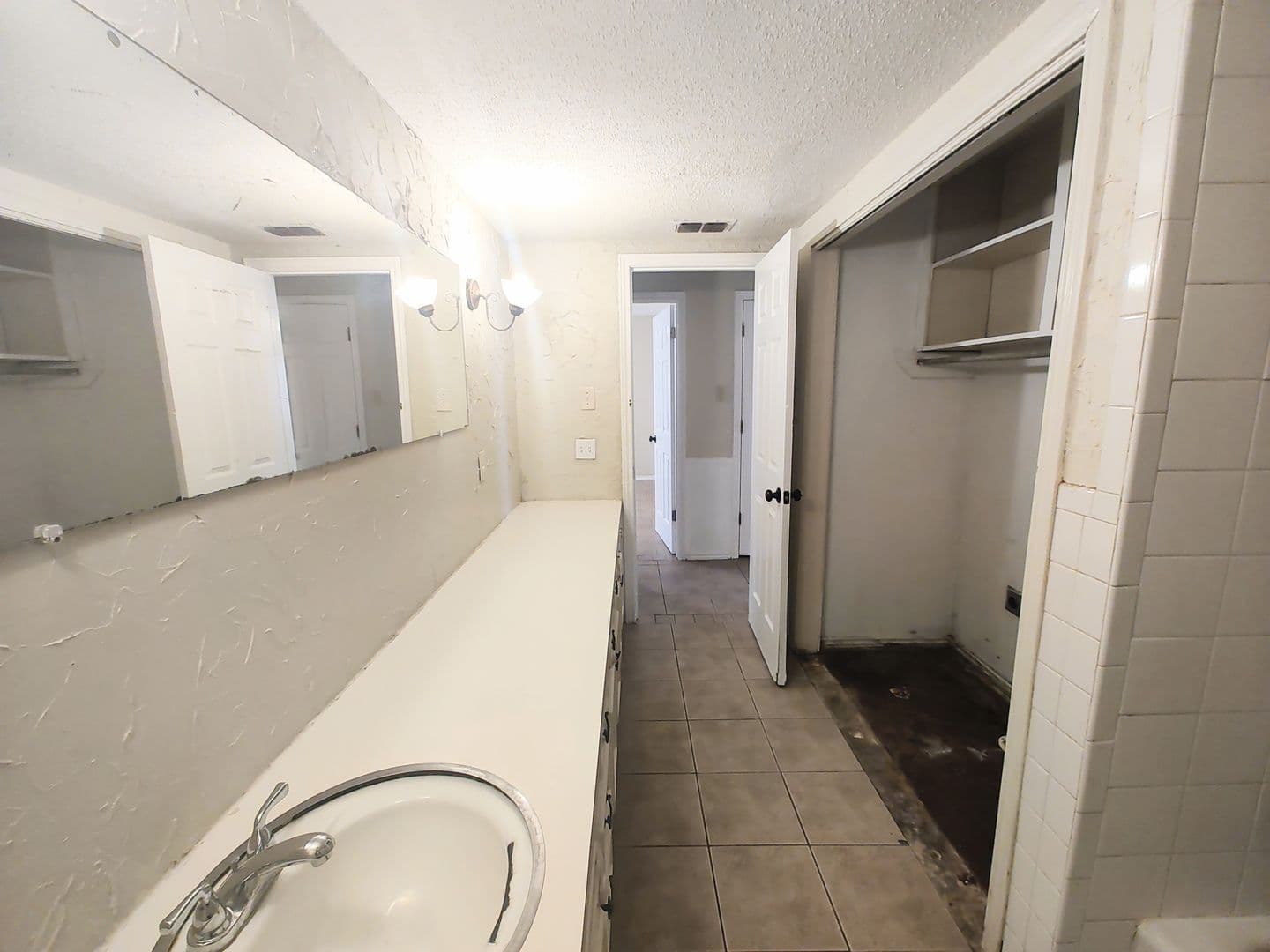 Lubbock Apartment: 1310 65th Drive