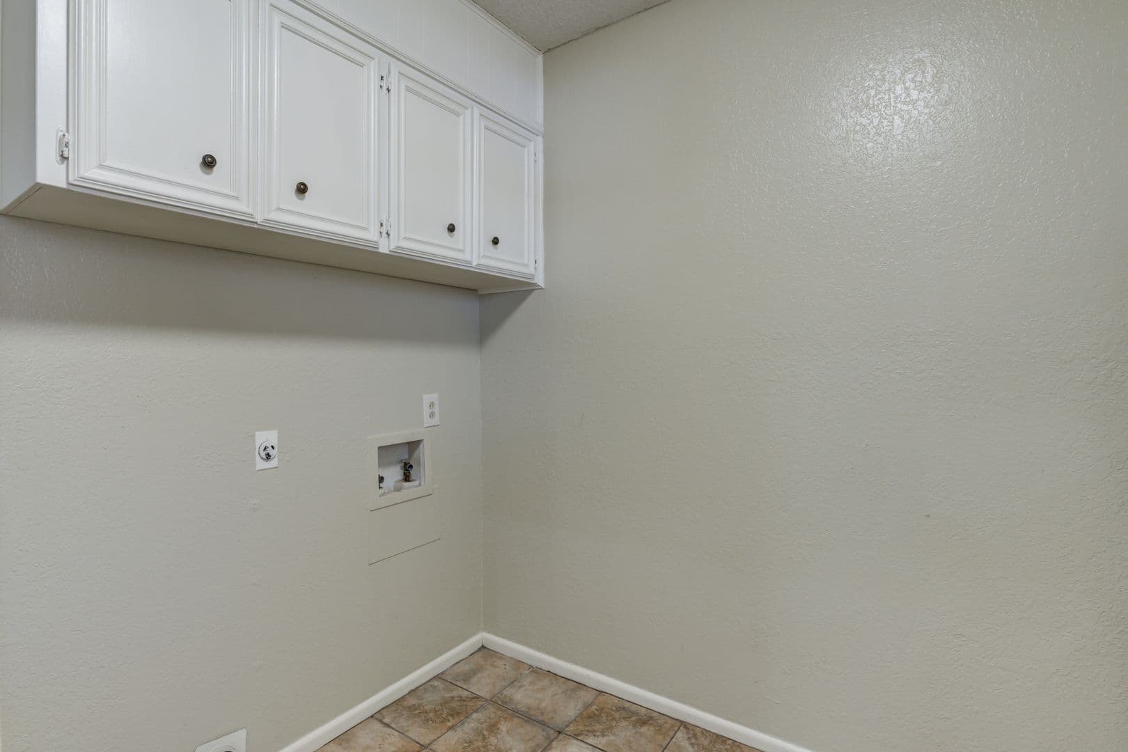 Lubbock Apartment: 4705 Albany Ave.