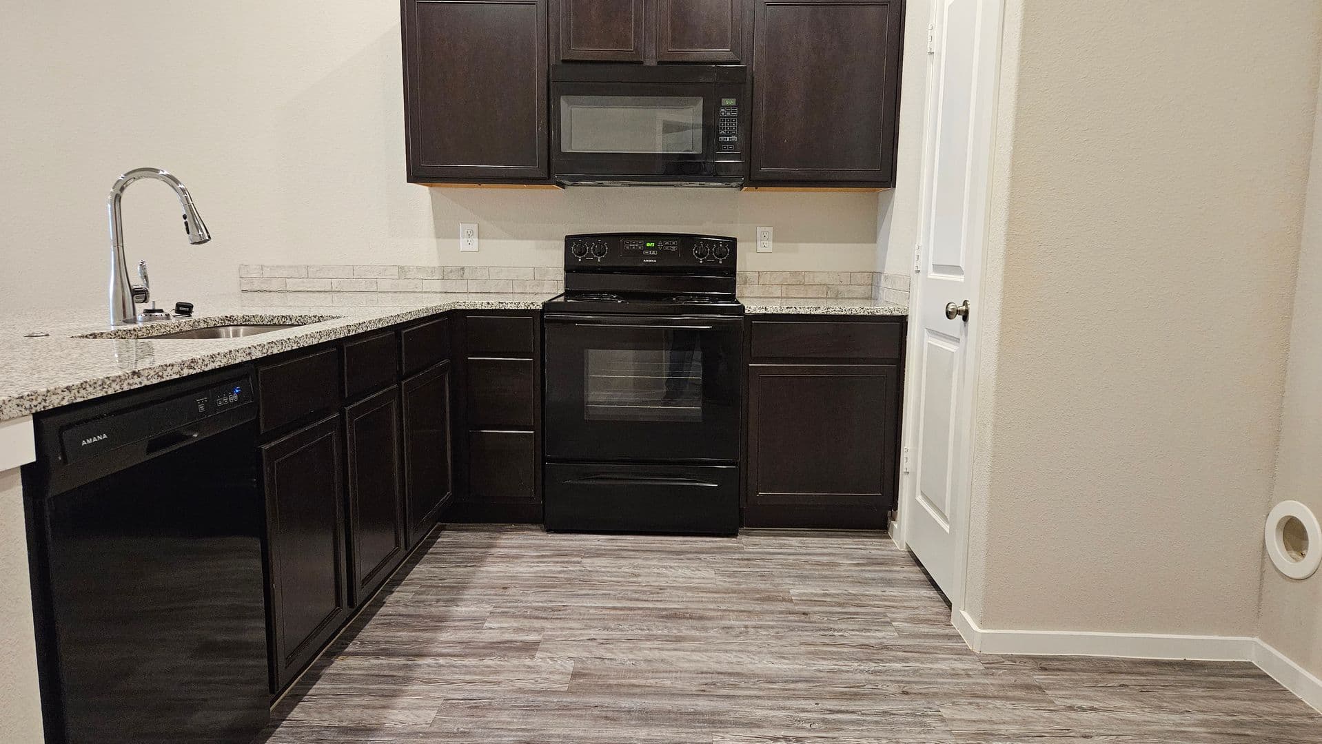 Lubbock Multiplex: 1623 133rd Street - B