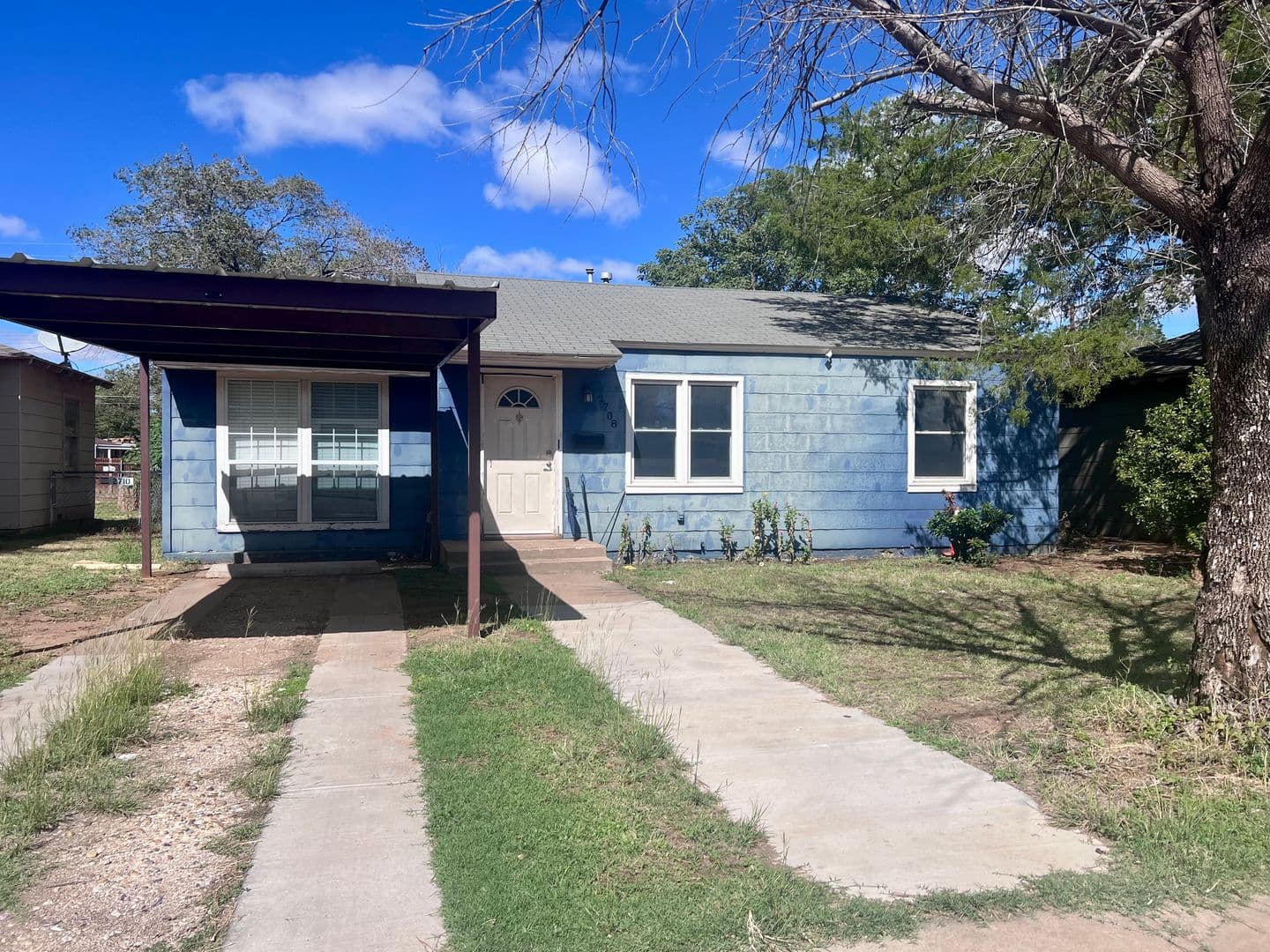 Lubbock House: 2708 37th Street