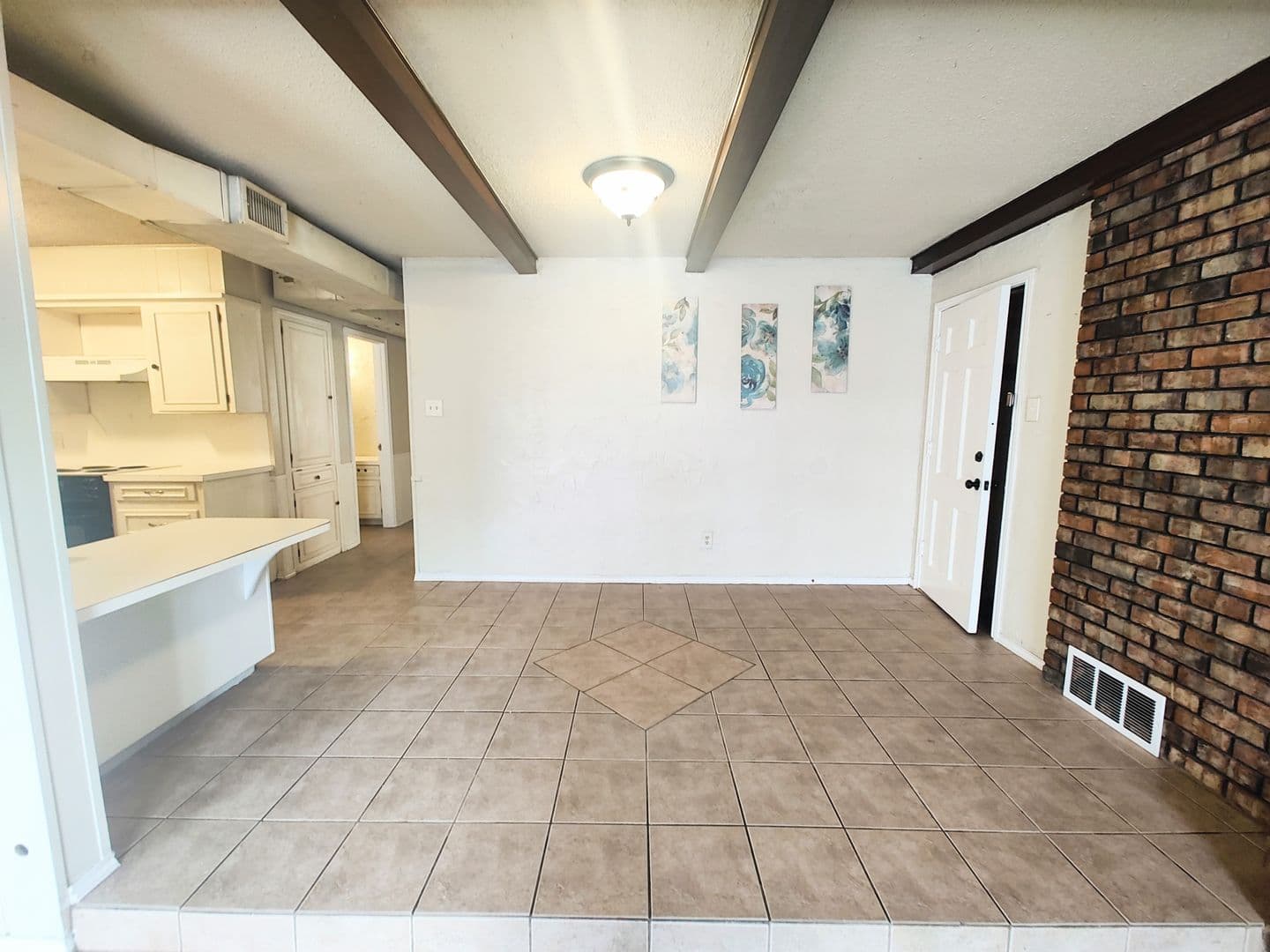 Lubbock Apartment: 1310 65th Drive