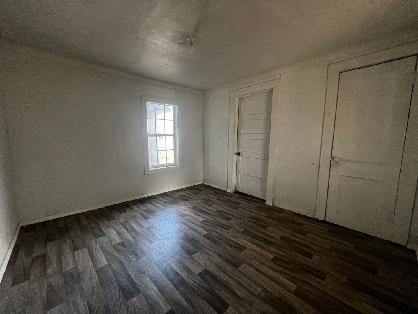 Slaton House: 455 W Scott Street