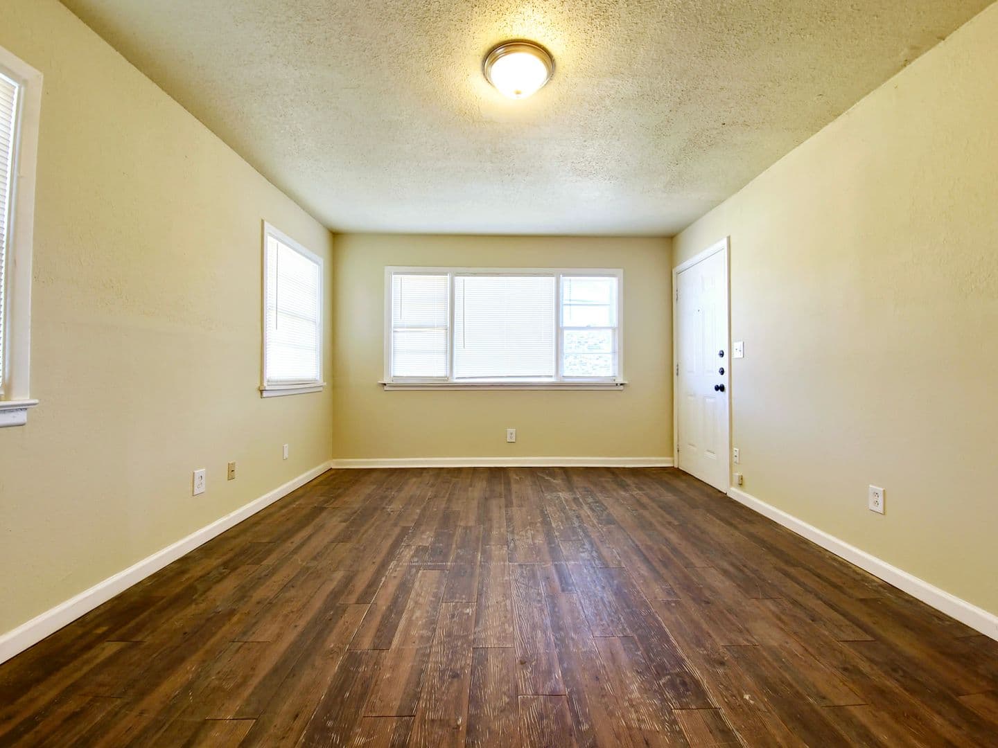 Lubbock House: 419 38th St