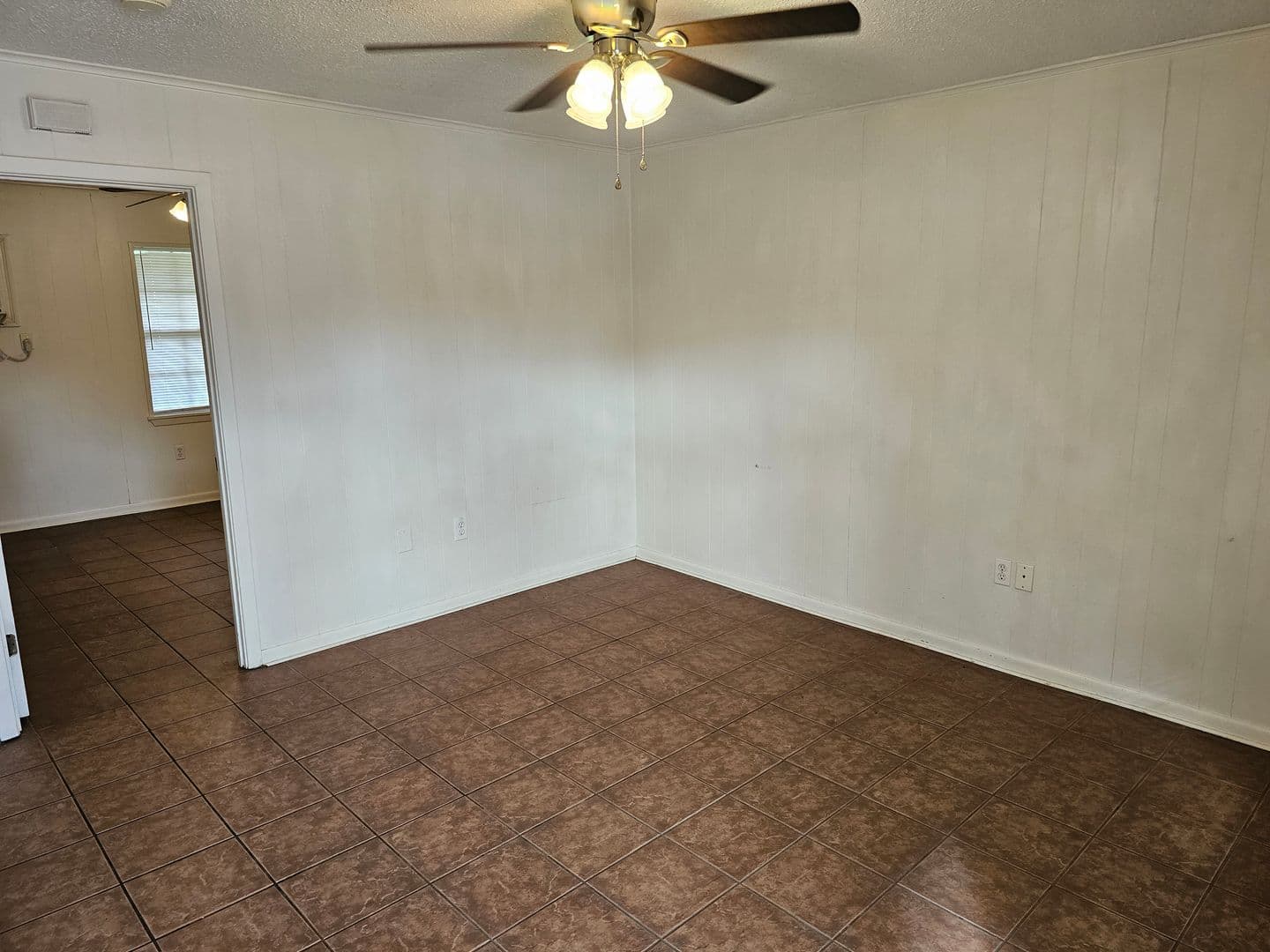 Hammond Apartment: 44188 S. Baptist Road