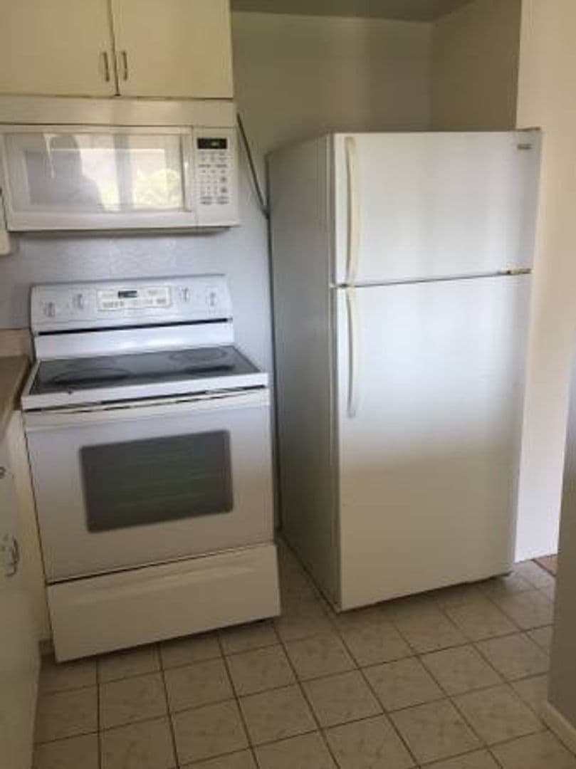 Tarzana Condo: 5644 Yolanda Ave