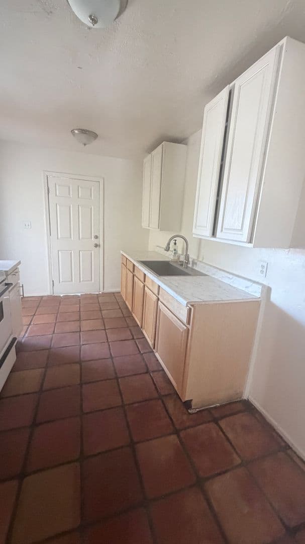 Tempe House: 1204 W. 7th Street